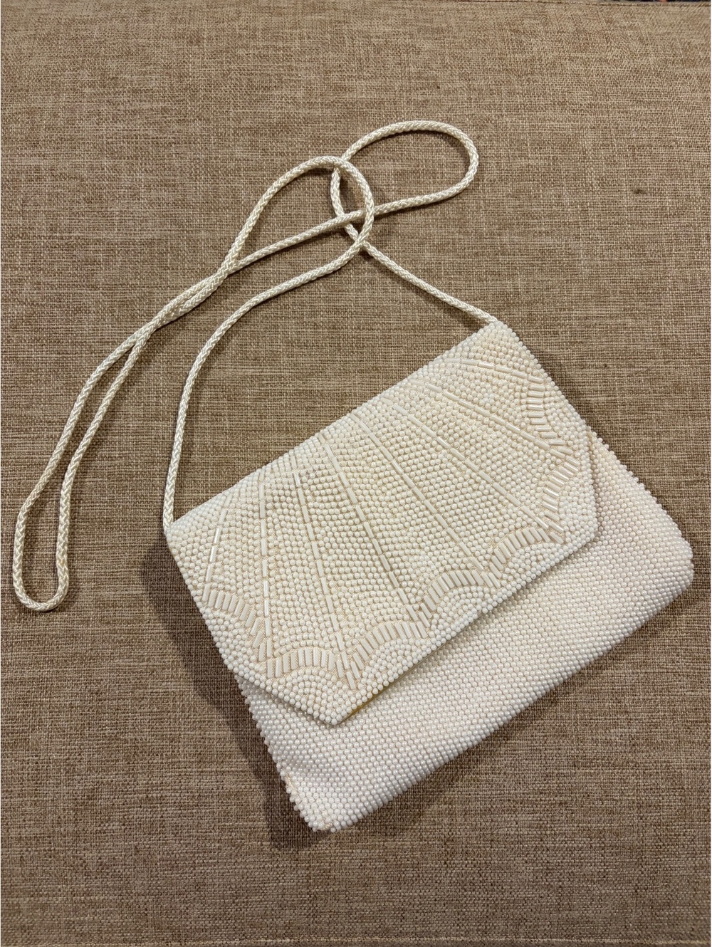 Vintage 1960’s La Regale Beaded Ivory Purse Clutch